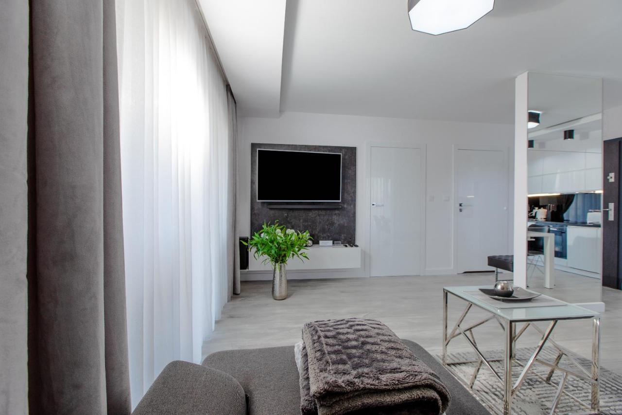 Apartament LINIA KOMFORTU Dziwnów Gardenia EPapartamenty Exterior foto
