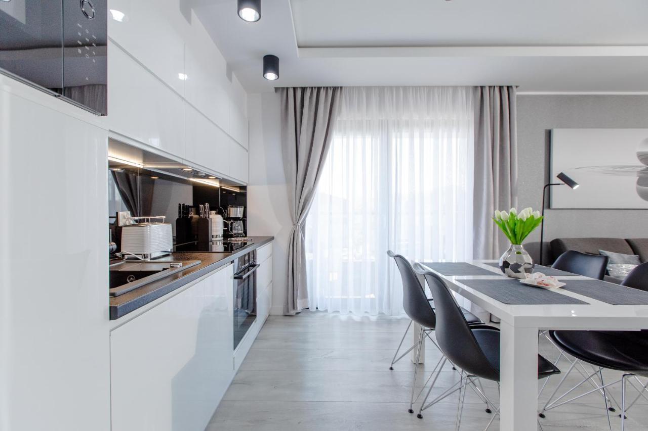 Apartament LINIA KOMFORTU Dziwnów Gardenia EPapartamenty Exterior foto