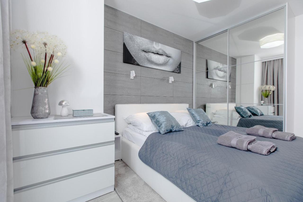 Apartament LINIA KOMFORTU Dziwnów Gardenia EPapartamenty Exterior foto